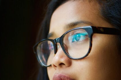 naocare-za-vid-devojka