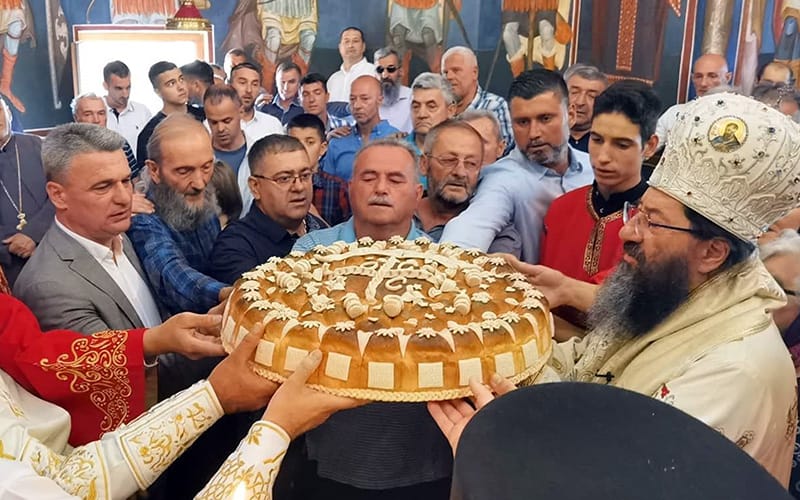 vidovdan-liturgija-crkva-kneza-lazara-ljubic-1