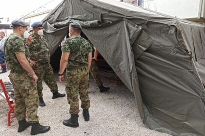 kovid-ambulanta-kragujevac-postavljanje-satora (1)