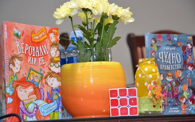 promocija-knjiga-erzi-kertes-biblioteka-cacak