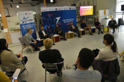 mesec-inovacija-panel-star-tech