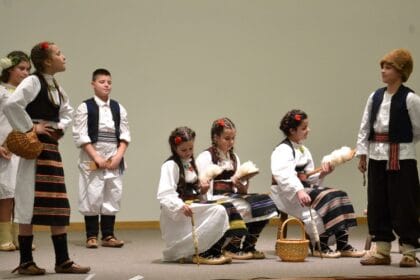 mladi-cuvari-srpske-narodne-kulture
