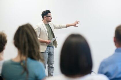 predavanje-tribina-ljudi