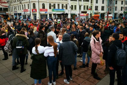protest-cacanskih-srednjoskolaca-protiv-iskopavanja-litijuma-1