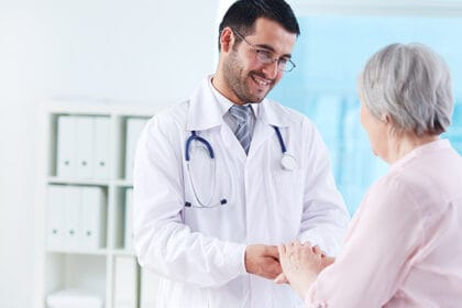 doktor-zena-pacijent