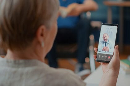 telemedicina-razgovor-sa-lekarom-mobilni