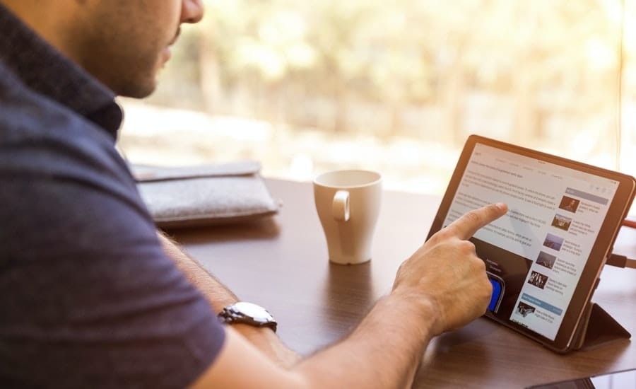 citanje-vesti-na-tabletu