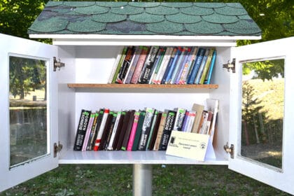 biblioteka-na-otvorenom-skejt-park