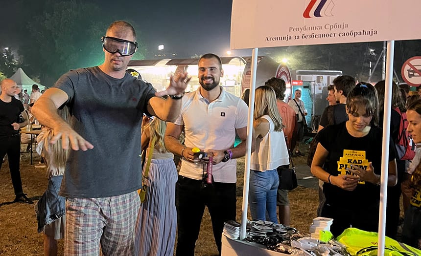 dusan-borkovic-pijane-naocare