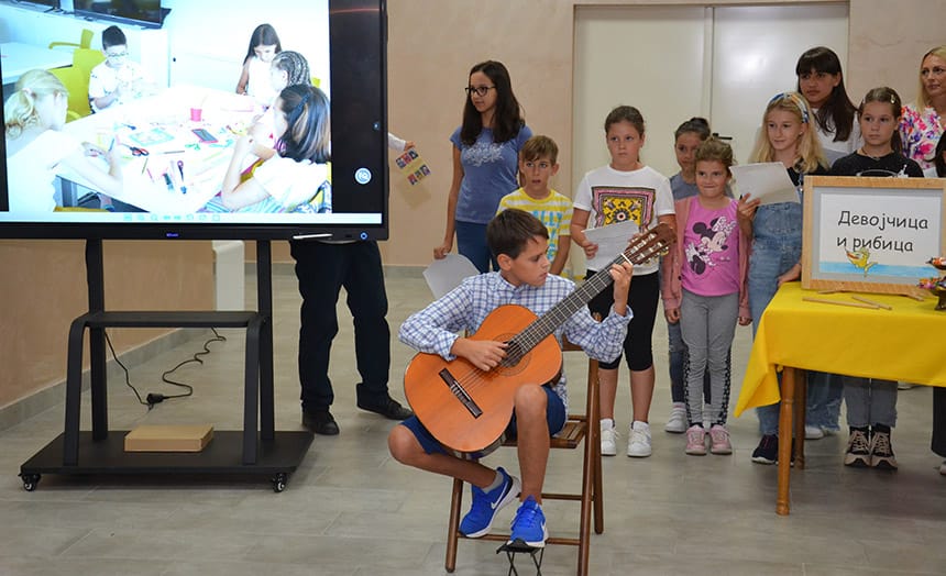 leto-u-biblioteci-izlozba-1