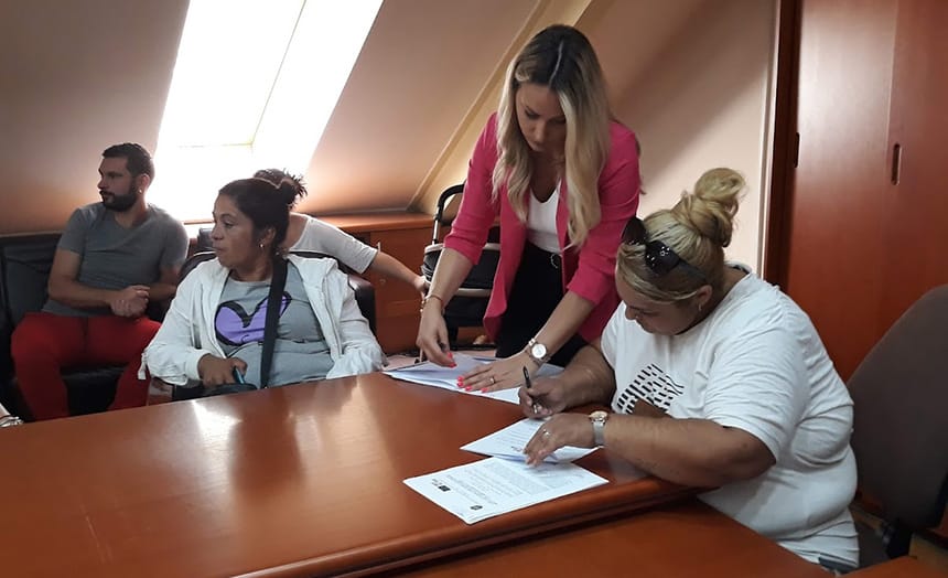 potpisivanje-ugovora-donacija-stambenih-objekata