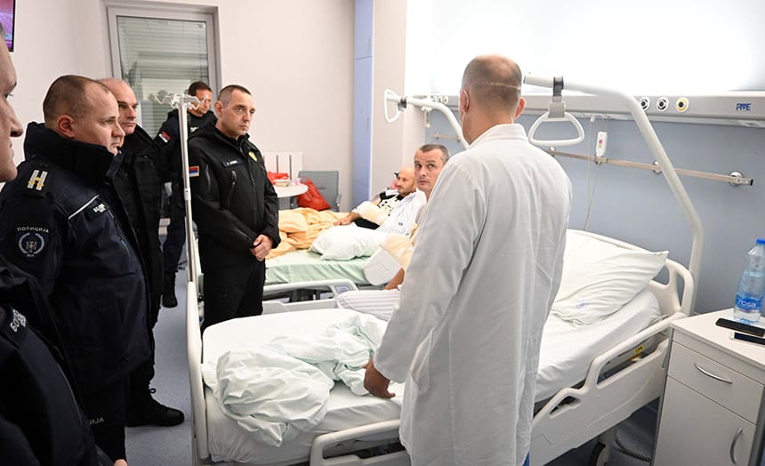 vulin-loncar-povredjeni-policajci