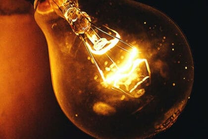 elektricna-energija-struja-sijalica