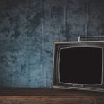 stari-televizor-crni-ekran