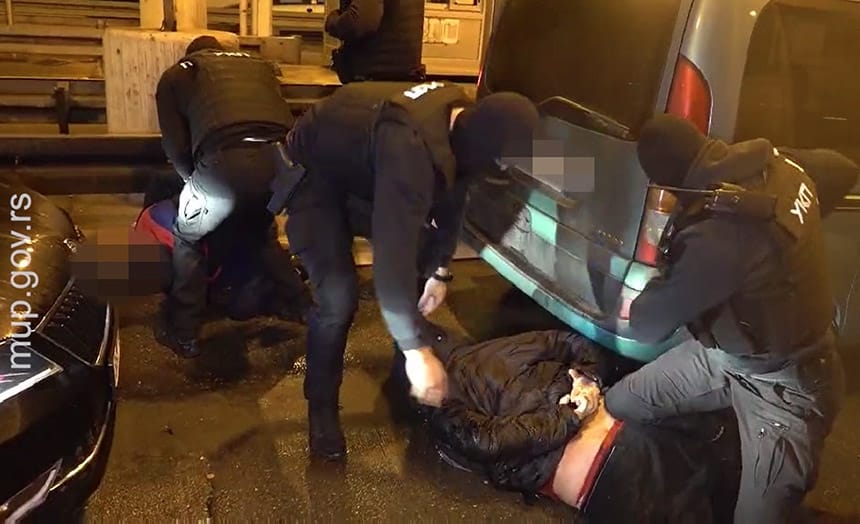 zaplena-120-kg-marihuane-auto-put-1