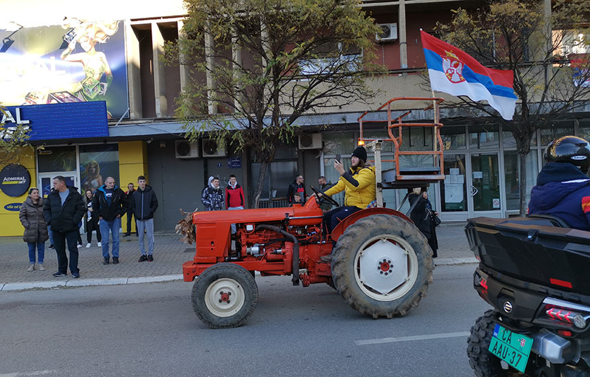 • N2 portal bozicna-voznja-cacak-2023-foto-nenad-nesovic-n2 (17)