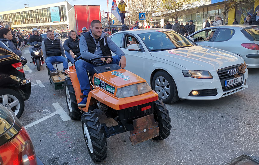 • N2 portal bozicna-voznja-cacak-2023-foto-nenad-nesovic-n2 (18)