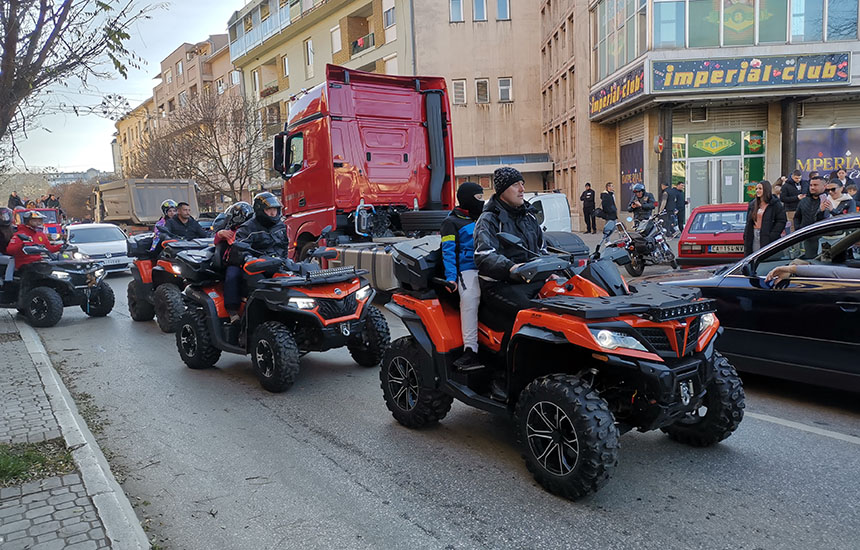 • N2 portal bozicna-voznja-cacak-2023-foto-nenad-nesovic-n2 (20)