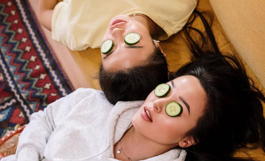 drugarice-kucni-spa-krastavac-na-ocima