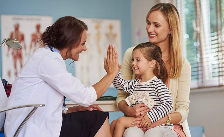 majka-i-cerka-kod-lekara