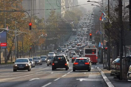 kolona-automobila-beograd-foto-nenad-nesovic-n2