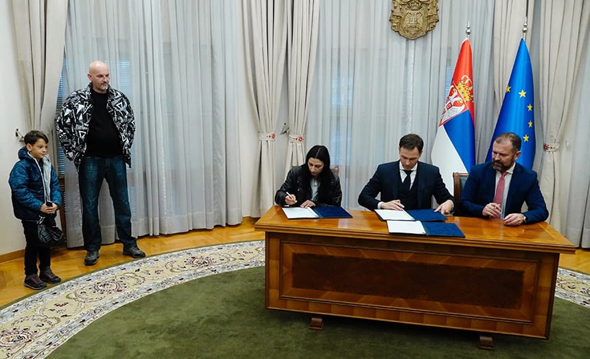 potpisivanje-ugovora-stanovi-uzmi-racun-i-pobedi