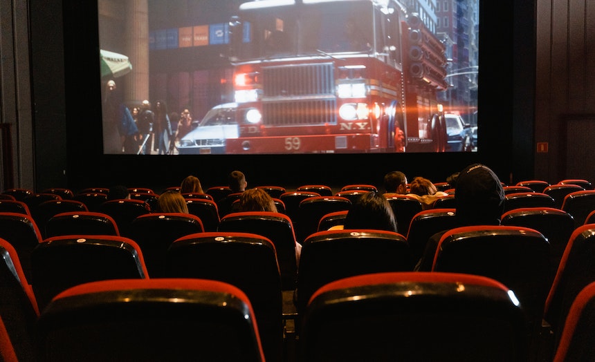 bioskop-publika-film