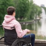 momak-u-invalidskim-kolicima