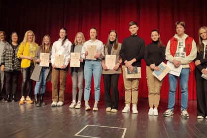 pesnice-naroda-mog-gornji-milanovac