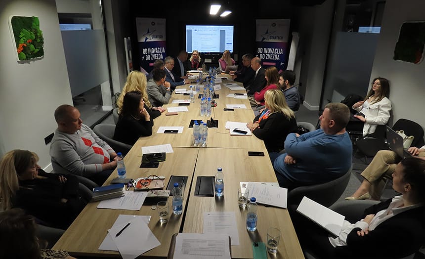 radni-sastanak-frilenseri