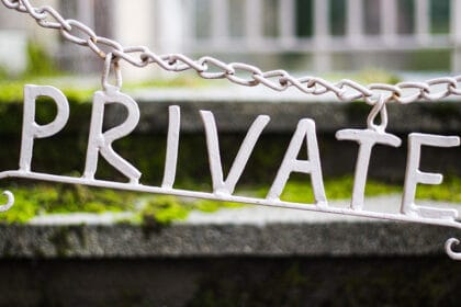 natpis-private-na-lancu