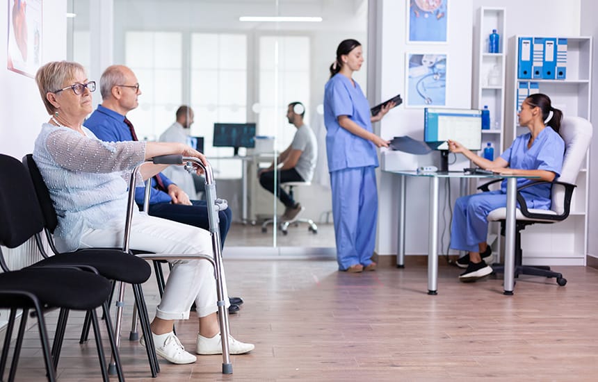 zdravstvena-ustanova-pacijenti-medicinsko-osoblje