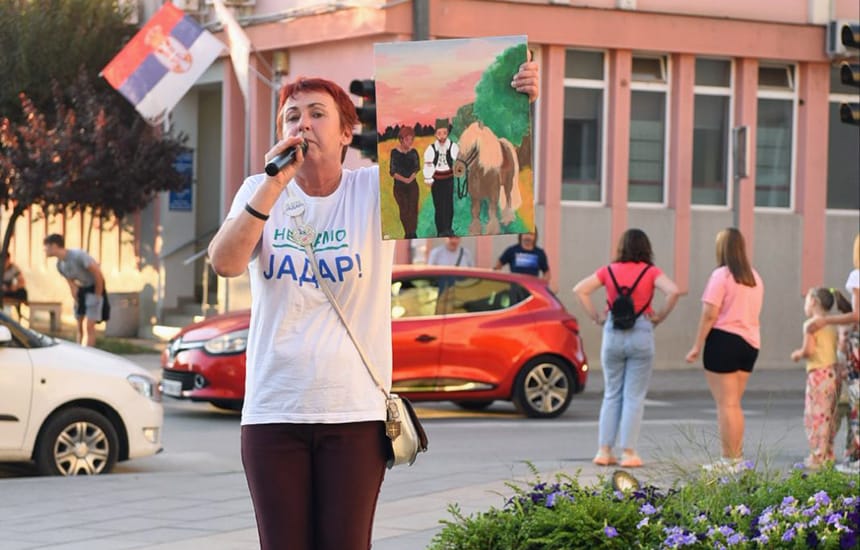 sesti-protest-cacak-ljiljana-bralovic