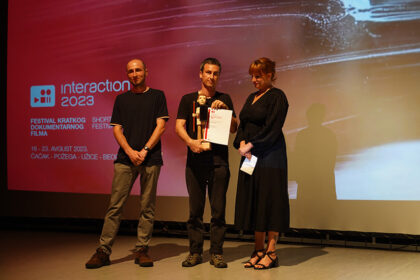 ziri-nagrada-primiuo-u-ime-reditelja-luka-curcic