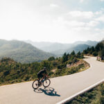 biciklista-priroda-planina
