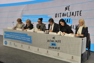 unicef-ne-ostavljajte-nas-za-kasnije