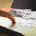 laptop-mail