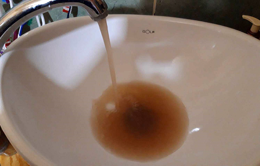 prljava-voda-sa-cesme-u-jezevici-2