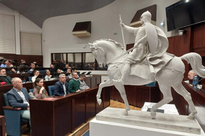 spomenik-knezu-stracimiru-2