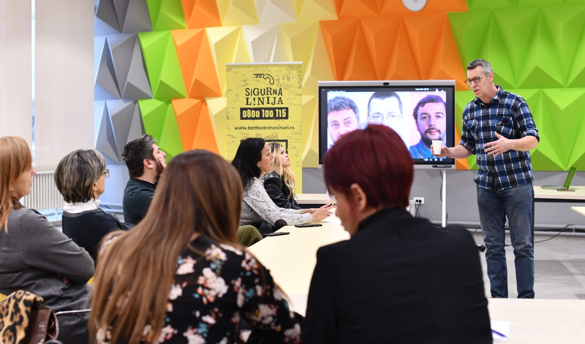 srg-za-bezbednost-novinara-sastanak-cacak (12)