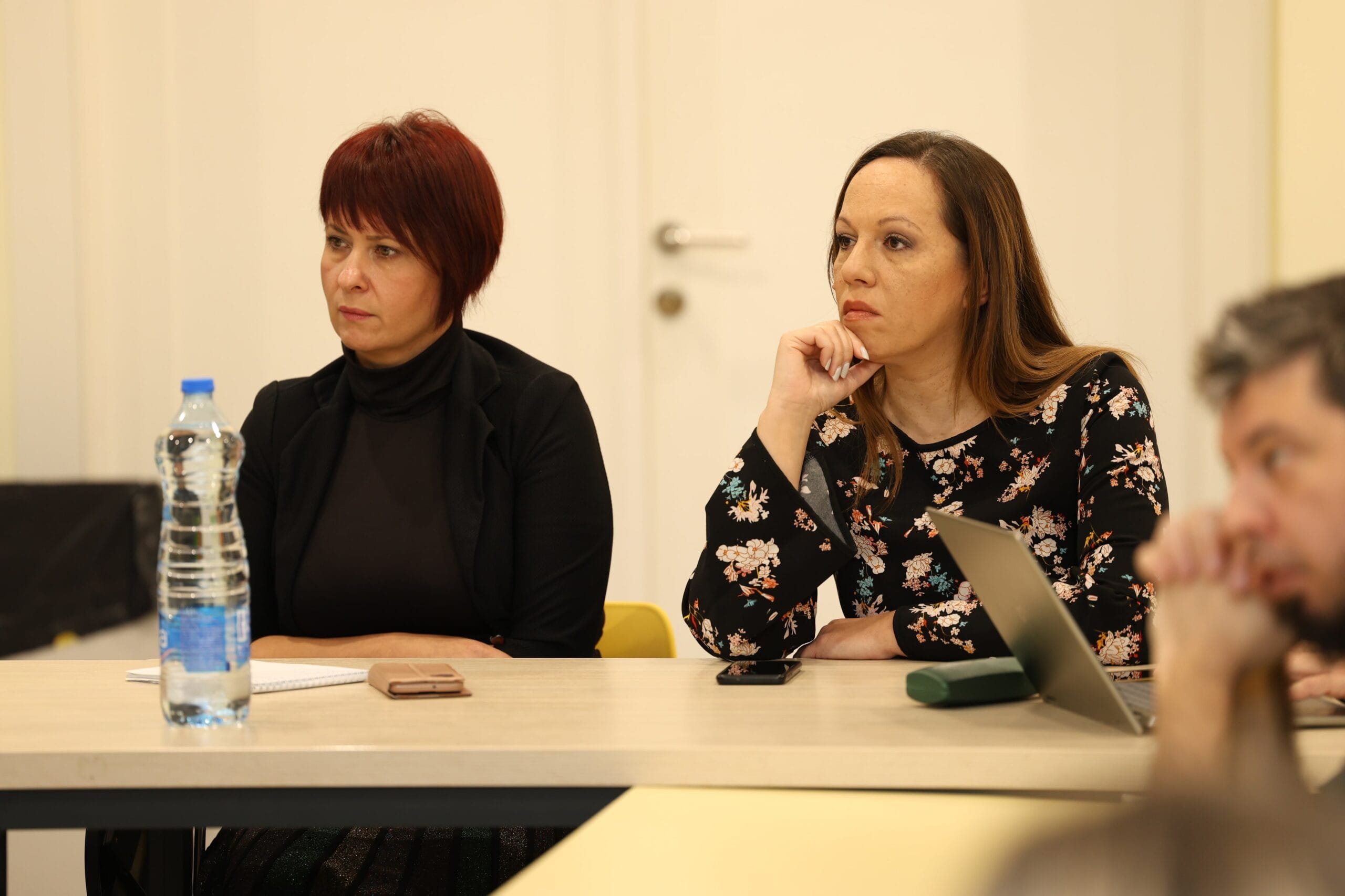 srg-za-bezbednost-novinara-sastanak-cacak (7)