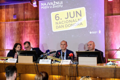 konferencija-za-novinare-povodom-nacionalnog-dana-donora