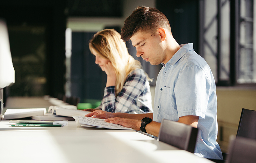 studenti-citanje-ucenje