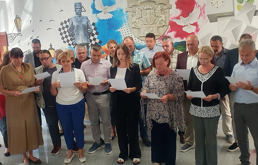 • N2 portal opozicija-polaganje-zakletve