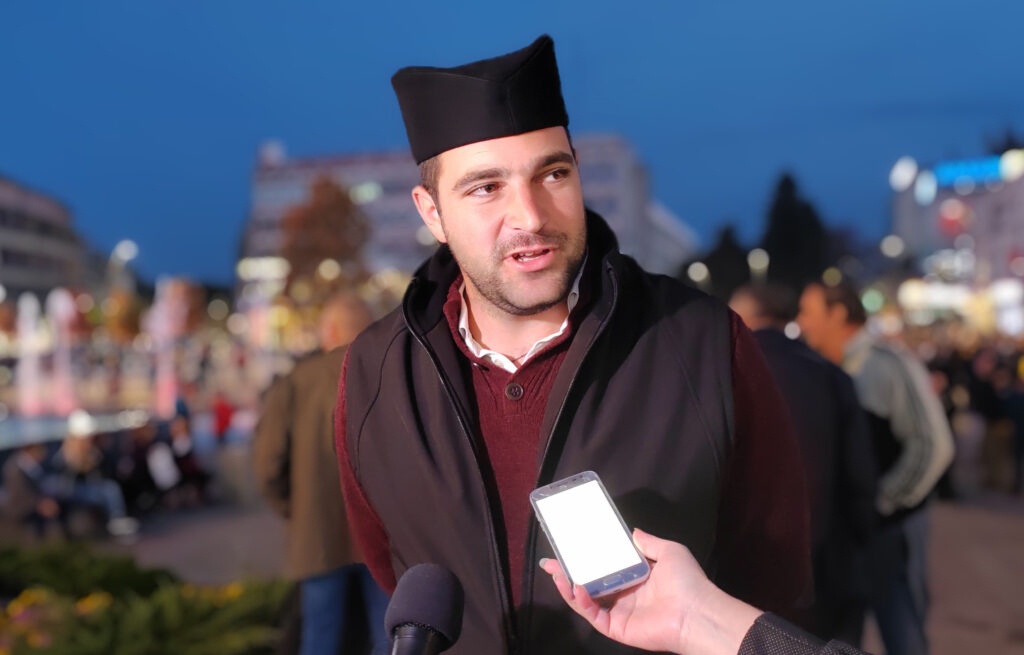 dragan-simovic-protest-protiv-rudarenja-litijuma-cacak-foto-nenad-nesovic-n2