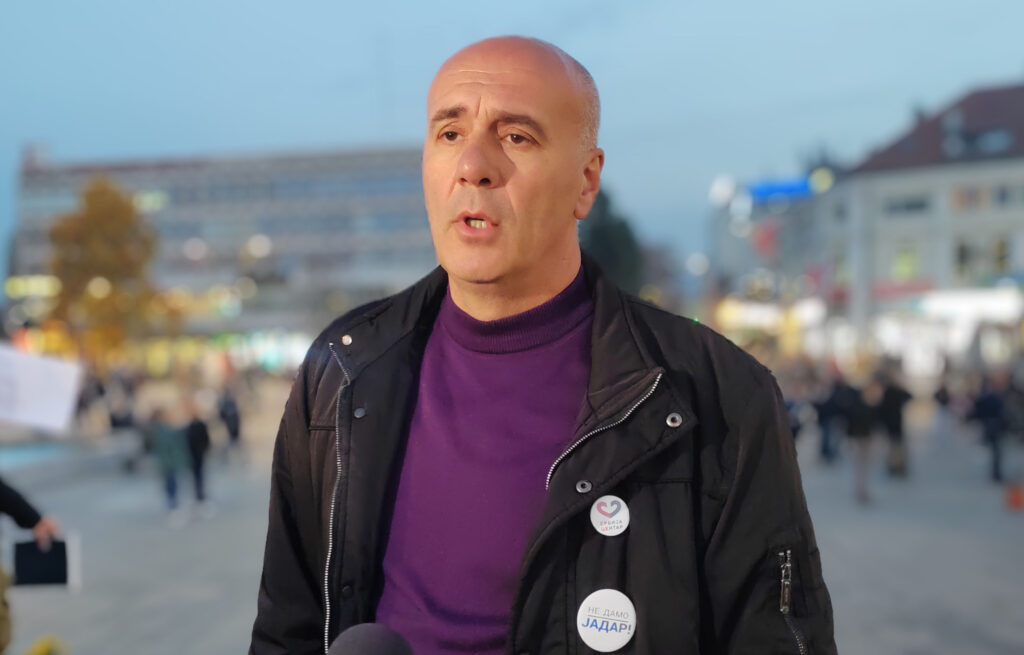 dusko-brkovic-protest-protiv-rudarenja-litijuma-cacak-foto-nenad-nesovic-n2