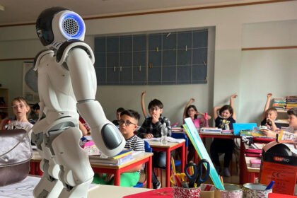 humanoidni-roboti-za-podrsku-deci-u-ucenju-2