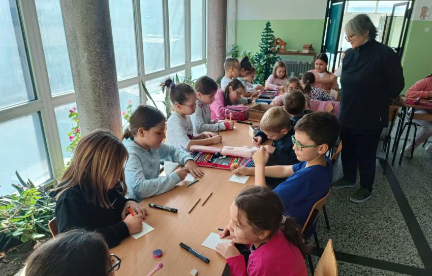 minijaturni-bijenale-putujuca-izlozba-majdanpek