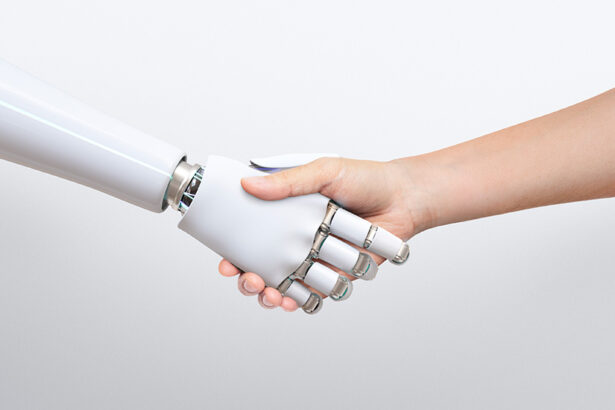 rukovanje-robot-covek-ruke