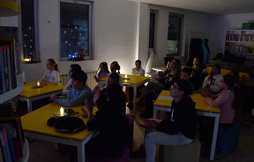 carobna-noc-u-biblioteci-2